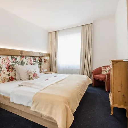 Eckart, Gabrielhaus Altenmarkt im Pongau