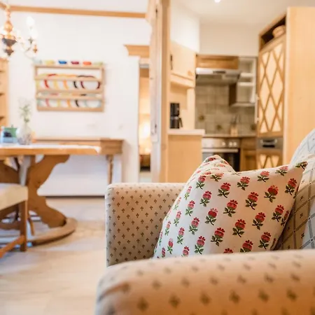 Eckart, Gabrielhaus * Altenmarkt im Pongau