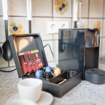 Eckart, Gabrielhaus Lägenhet *