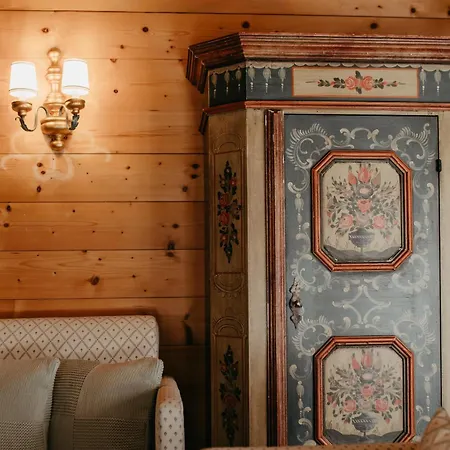 Eckart, Gabrielhaus *